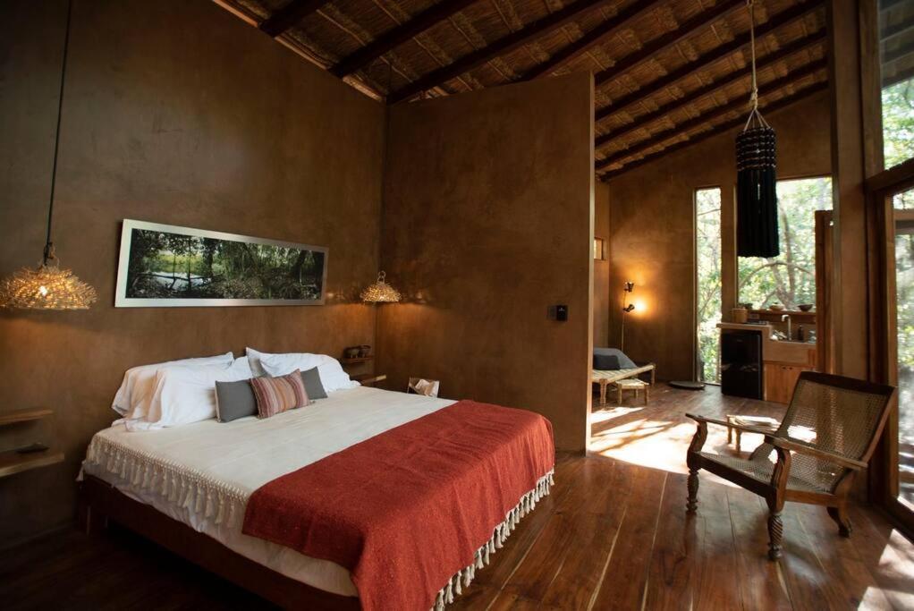 Ojo De árbol, Boutique In The Jungle. Relax